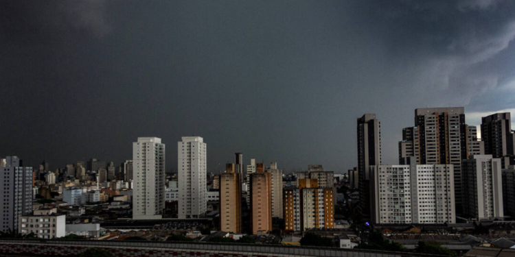 Nova falta de luz em São Paulo: tempestade avassaladora passa pela cidade mais uma vez