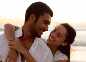 Os casais com as relações mais duradouras costumam seguir esta regra, segundo Harvard