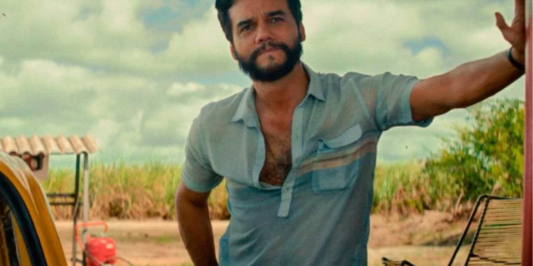 Perto de disputar o Oscar, “O Agente Secreto” ganha prêmio inédito de melhor filme em Los Angeles