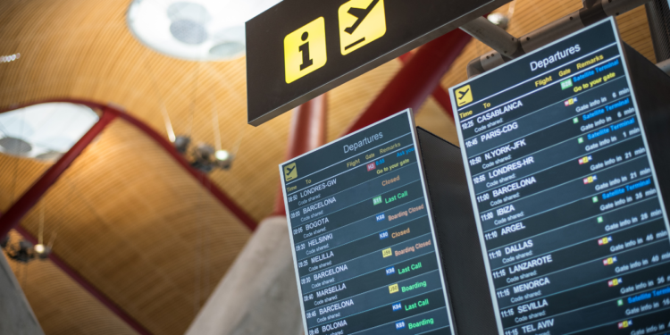 Por causa das tempestades, quase 10.300 voos foram cancelados neste país