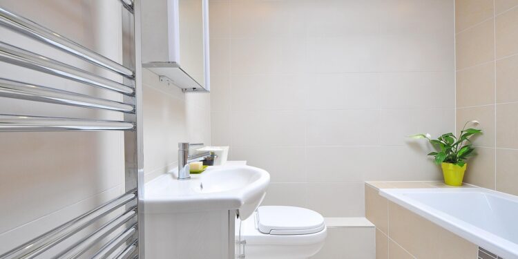 Está no seu banheiro? Anvisa manda recolher produto usado por vários brasileiros