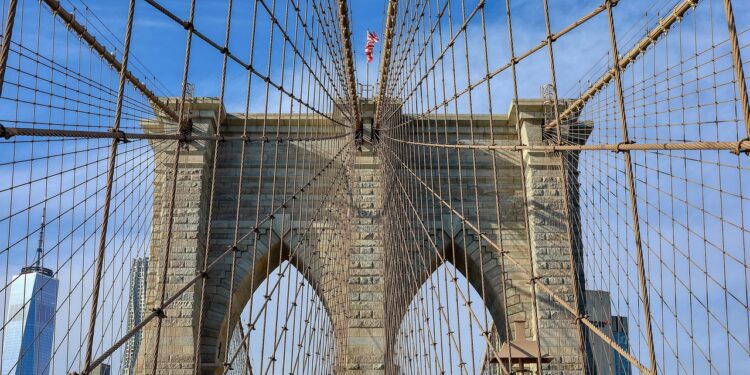 Agora em 2026, turistas terão que pagar R$ 81 mil somente para entrar nos EUA