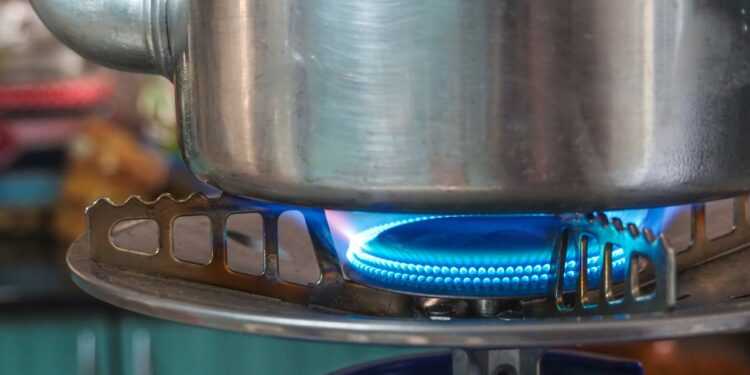 Decisão inédita entra em vigor e proíbe o uso de gás até 2027 em toda esta região