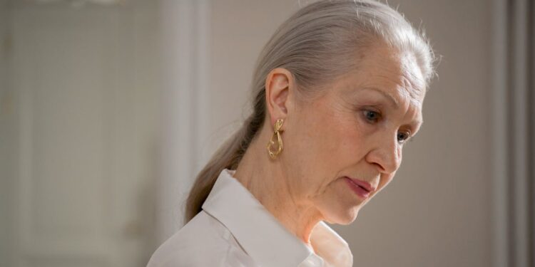 Cabelos brancos antes dos 70 anos avisam que o corpo está lutando contra o câncer, revela pesquisa