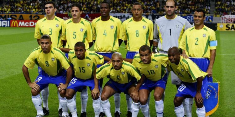 Campeão do mundo com a Seleção Brasileira em 2002 é internado e realiza cirurgia no coração