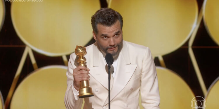 Veja a fortuna que Wagner Moura recebeu após vencer o Globo de Ouro