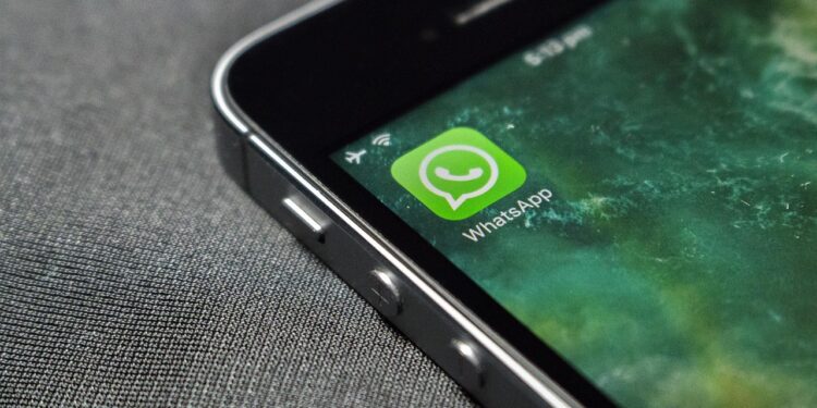 WhatsApp não cobrará mais número de celular para criar conta na plataforma