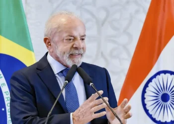 Nova lei pode proibir Lula de se reeleger novamente em 2026