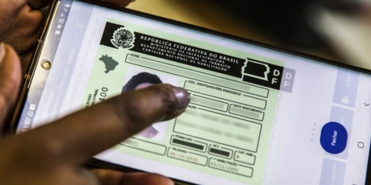 Além de multas, CNH pode ser cancelada por outros 2 motivos