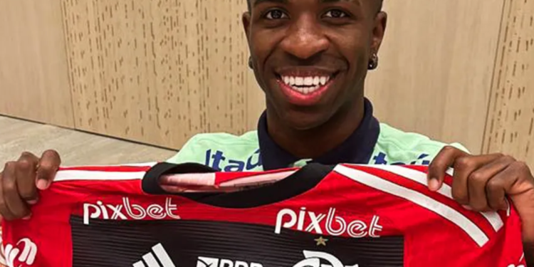 Após chegada de Paquetá, surge sinal do retorno de Vini Jr para o Flamengo