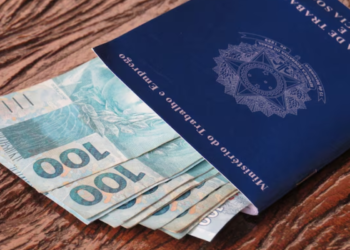 Brasileiros que trabalham aos domingos e feriados vão receber adicional a partir de 01/03