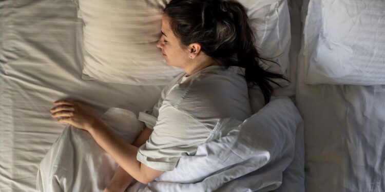 Dormir rápido demais pode indicar um grave problema de saúde, alertam especialistas