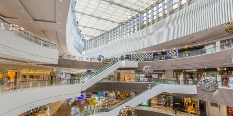 Estado brasileiro vai erguer 3 novos shoppings gigantes em 2026