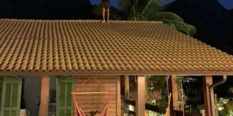 Famoso ator brasileiro vive em “esconderijo” de 600 m² no Rio de Janeiro, com piscina, sauna e área para yoga