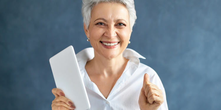 Idosos com 66, 68, 70 e 72 anos vão receber bonificação do INSS em fevereiro e março