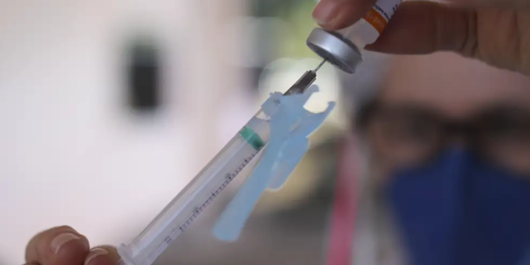 OMS emitiu alerta urgente: vírus Mpox é efeito colateral da vacina contra a Covid-19?