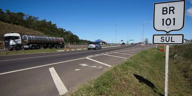 Polícia Rodoviária alerta para estrada brasileira que virou sinônimo de morte