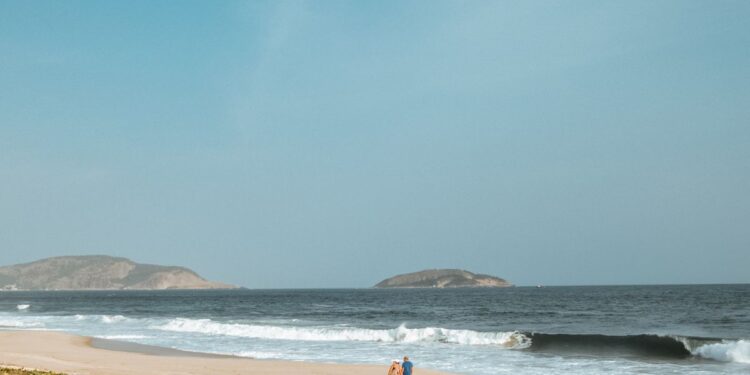 Praia brasileira ganha prêmio internacional e é reconhecida como a melhor do mundo