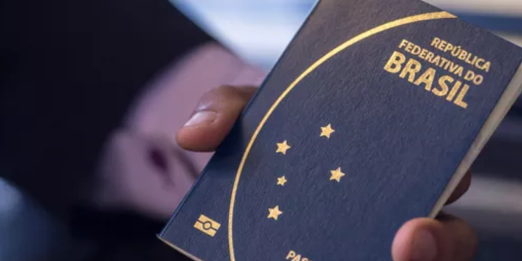 Saiba quais são os países com mais brasileiros fora do Brasil