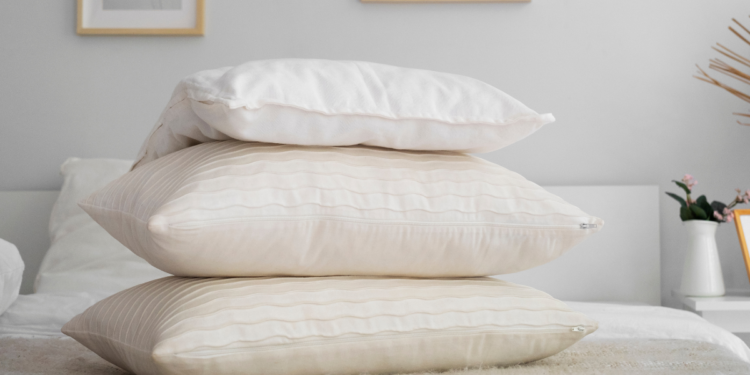 Saiba qual o tempo correto para trocar o seu travesseiro, segundo especialistas