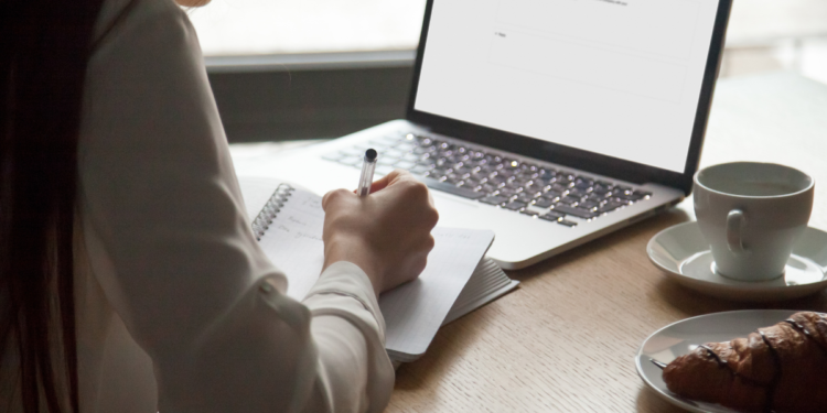 Se você usa Microsoft Office, seus e-mails podem estar expostos agora mesmo