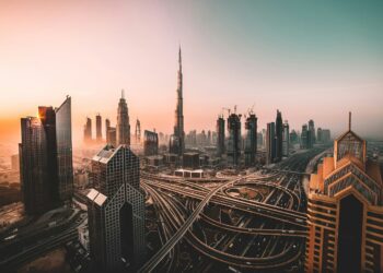 País ao lado do Brasil foi nomeado de “Dubai das Américas” após descoberta de petróleo quase infinito