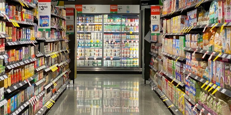 Brasileiros agora poderão realizar compras em supermercado famoso através do Mercado Livre