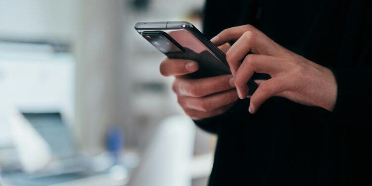 Além do cartão de crédito, bancos passam a oferecer serviços inusitados para atrair novos clientes