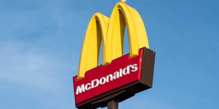 Filial inédita do McDonald’s irá estrear no Brasil em abril