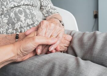 Veja esses 37 itens que pessoas com mais de 100 anos possuem em comum