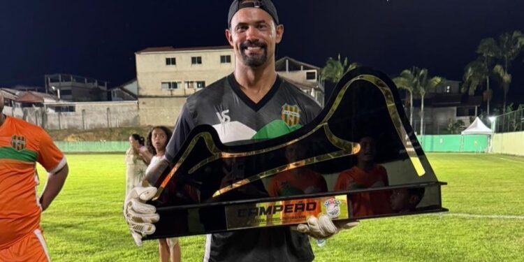 Goleiro Bruno abre o jogo sobre o caso Eliza Samudio e responde pergunta do filho