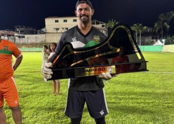 Goleiro Bruno abre o jogo sobre o caso Eliza Samudio e responde pergunta do filho
