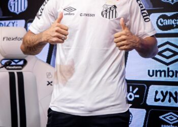Coutinho no Santos? Neymar manda recado ao jogador, após saída do Vasco