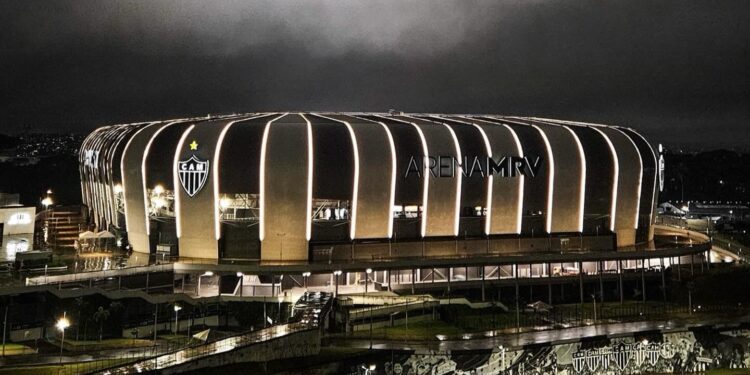 Atlético-MG fechou acordo com Verón e definiu o novo técnico para 2026