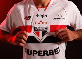 Jogador rasga contrato e perde mais de R$ 50 milhões para ir embora do São Paulo