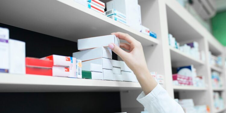 94 farmácias são suspensas no Brasil por possíveis irregularidades