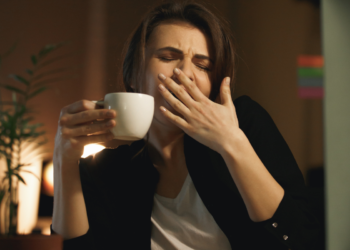 A melhor bebida para consumir à noite e evitar idas ao banheiro de madrugada