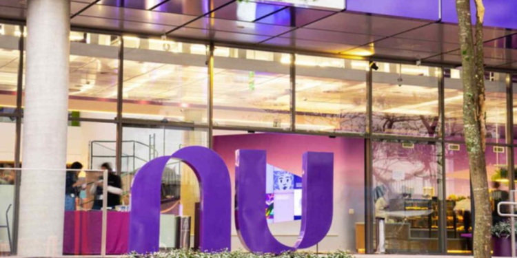 Agência física do Nubank? Banco anuncia unidade e brasileiros são surpreendidos
