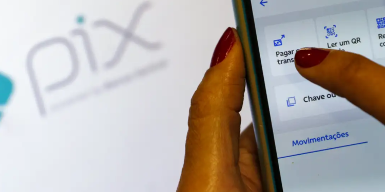 Agora será possível enviar PIX através da conversa do WhatsApp