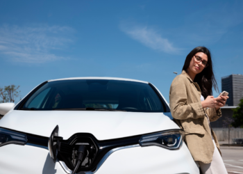 Existe uma velocidade ideal para dirigir carros elétricos; saiba qual é