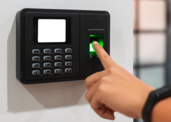 Brasileiros que faltarem ao trabalho agora vão perder dias de férias