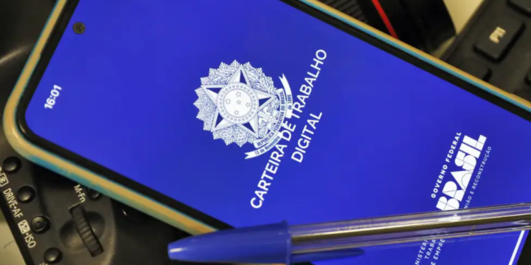 Brasileiros vão receber adicional no salário na segunda-feia (16/03)