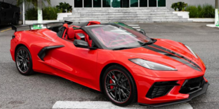 Cantor sertanejo importou carro exclusivo de R$ 2 milhões diretamente de Las Vegas