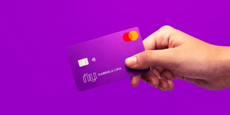 Quem tem cartão Nubank poderá passar reto sem pagar em pedágios no Brasil