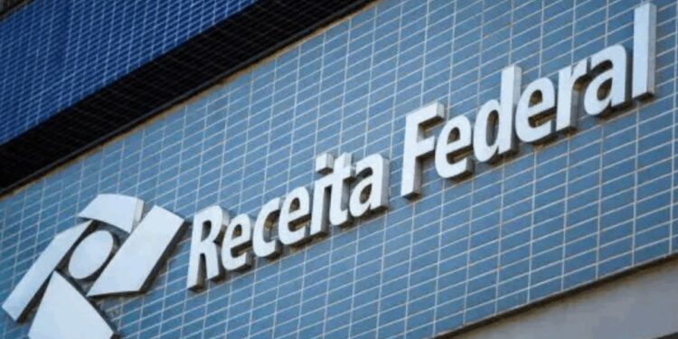 Receita Federal poderá cobrar 20% de imposto, se você atrasar a declaração do IR 2026