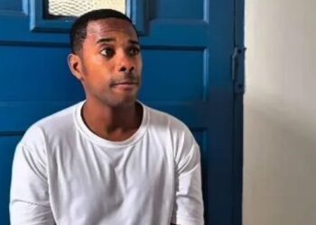 Robinho em uma prisão
