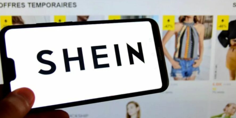 Shein inaugura loja de roupas física no Brasil e clientes agora poderão provar as peças