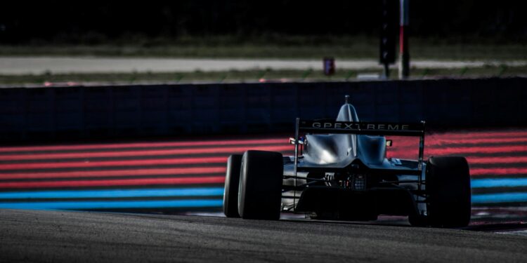 BYD pode entrar na Fórmula 1 e lançar o primeiro carro de corrida elétrico