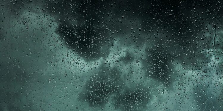 Especialistas alertam para fenômeno que atrai chuvas extremas para o Brasil