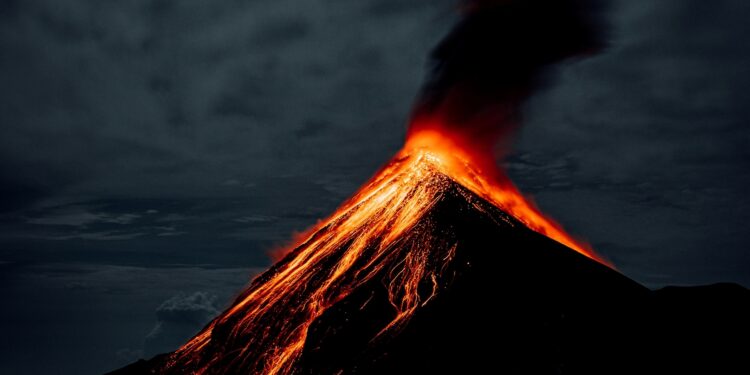 Maior erupção vulcânica do planeta quase acabou com a humanidade há 210 anos